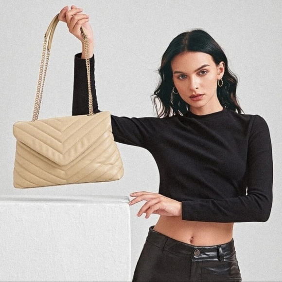 Apricot beige Chevron Flap bag, New - Picture 7 of 7